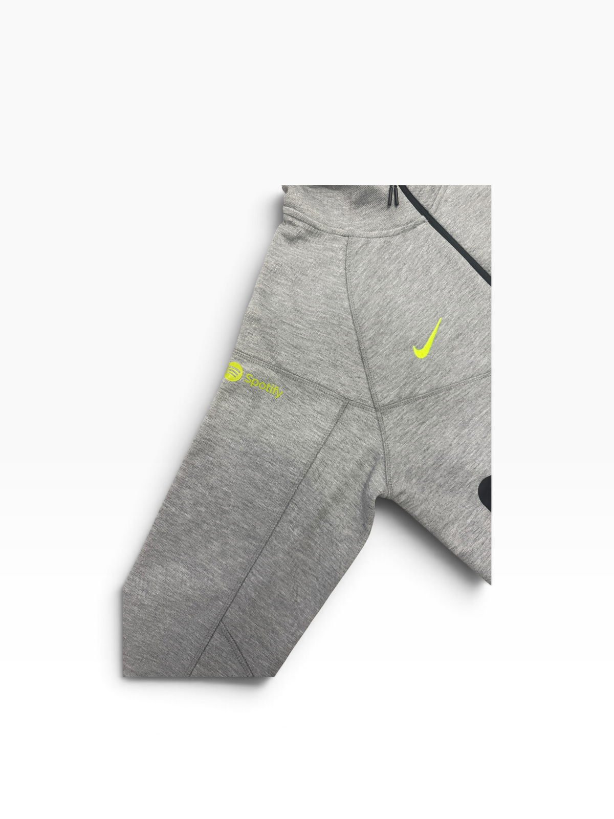 Nıke Barcelona Tech Fleece Hırka Gri.