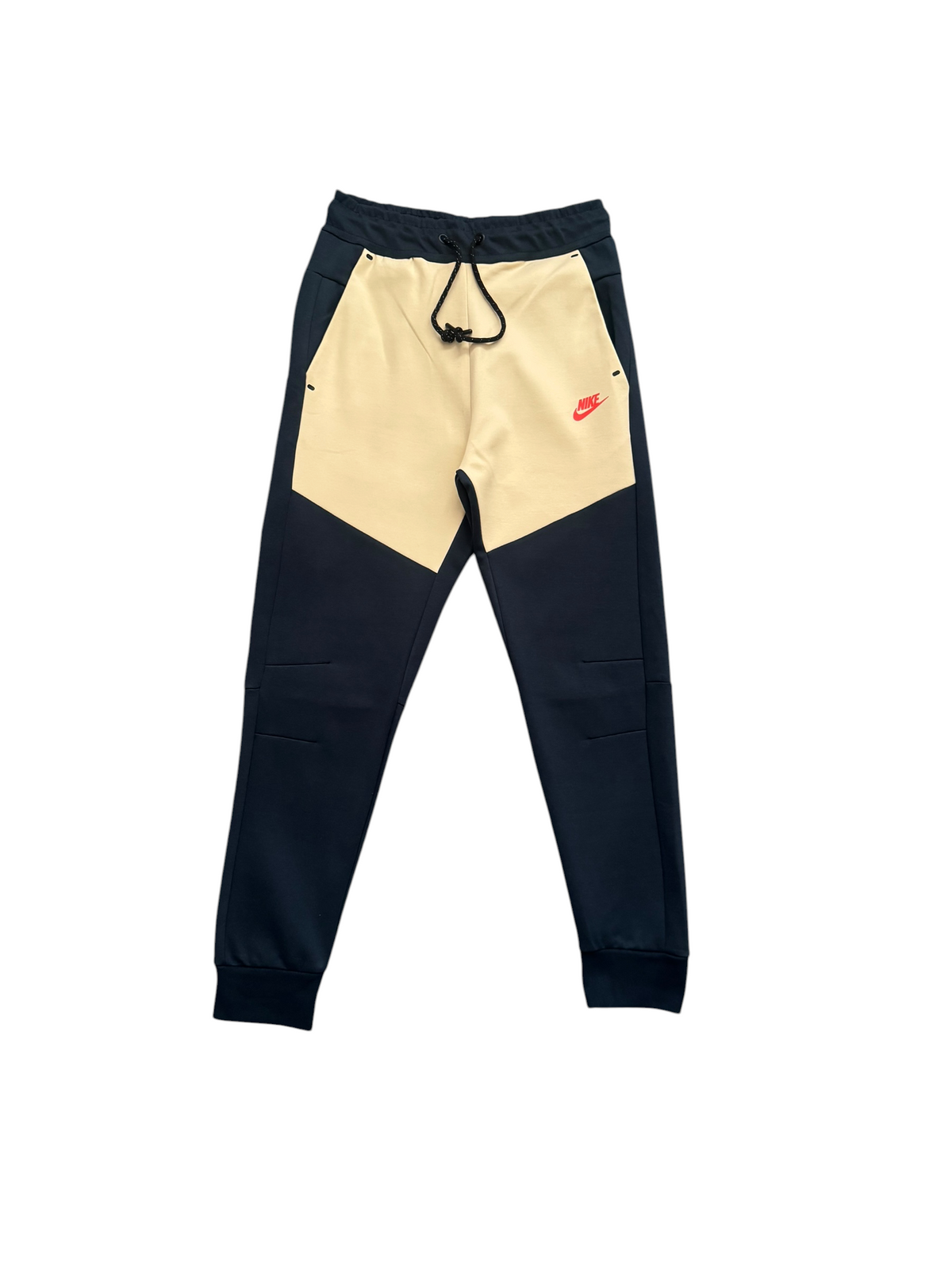 1:1 replika Nike Tech Fleece Premium.