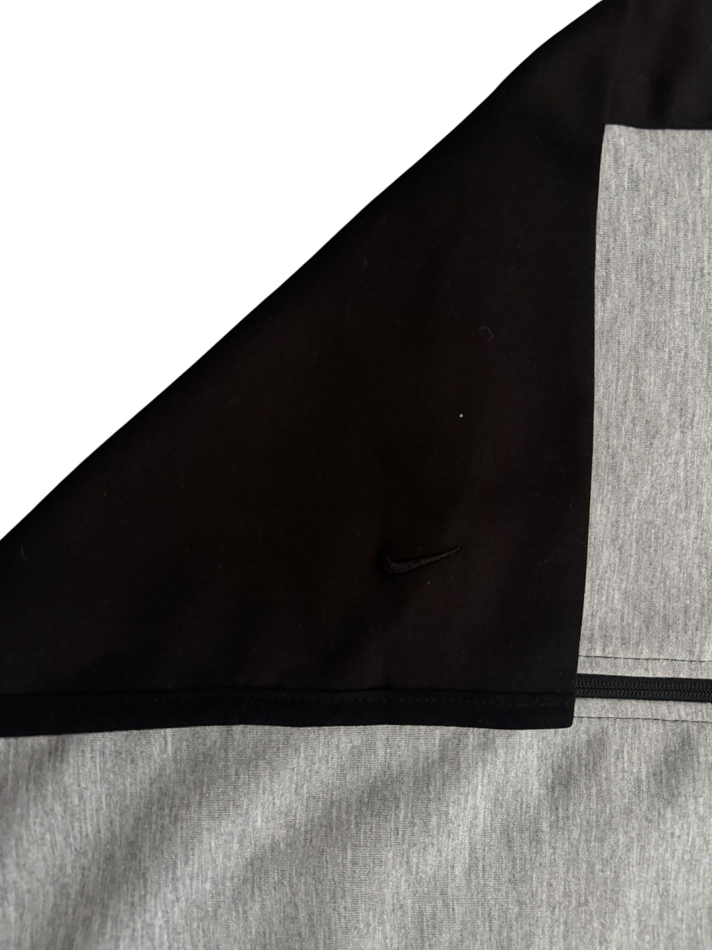 1:1 replika Nike Tech Fleece Premium.