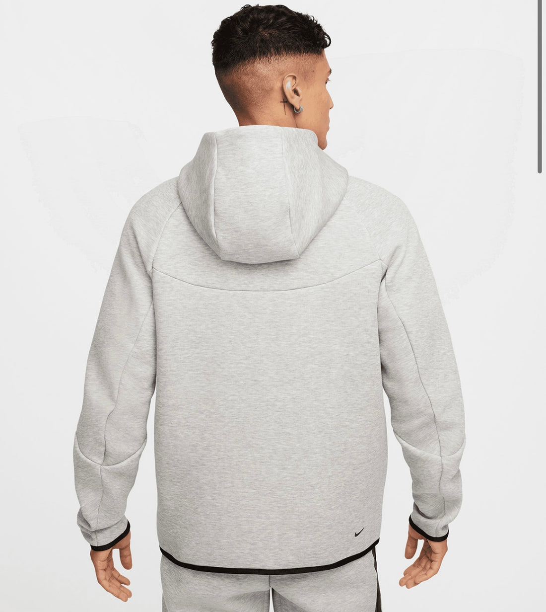 Nike Tech Fleece Premium.