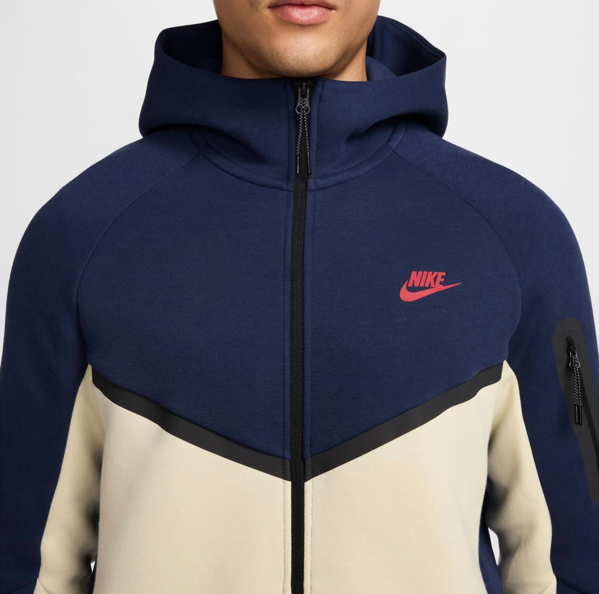 1:1 replika Nike Tech Fleece Premium.