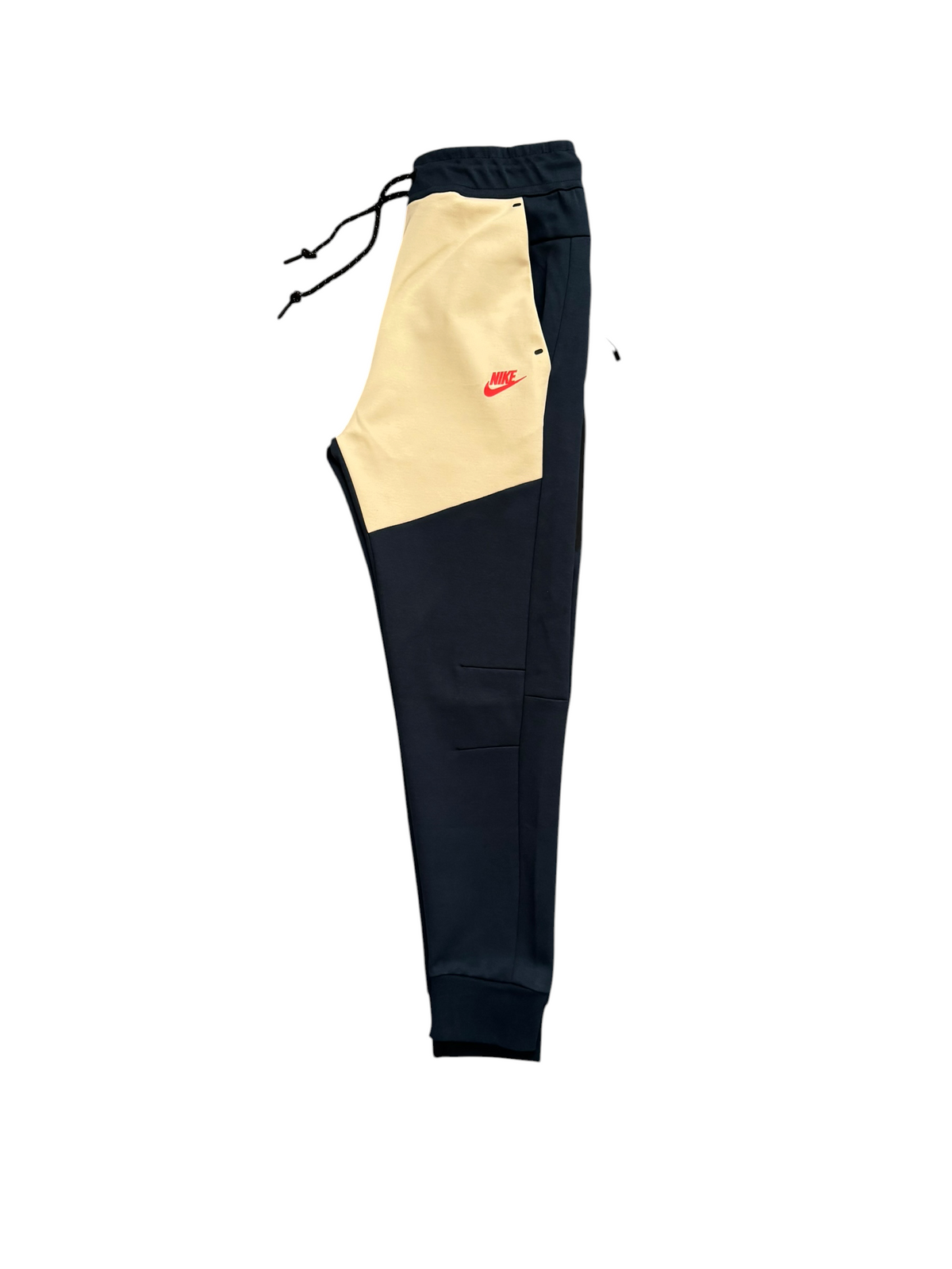 1:1 replika Nike Tech Fleece Premium.