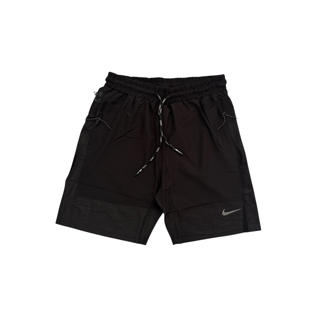Nike Spor Kumaş Şort