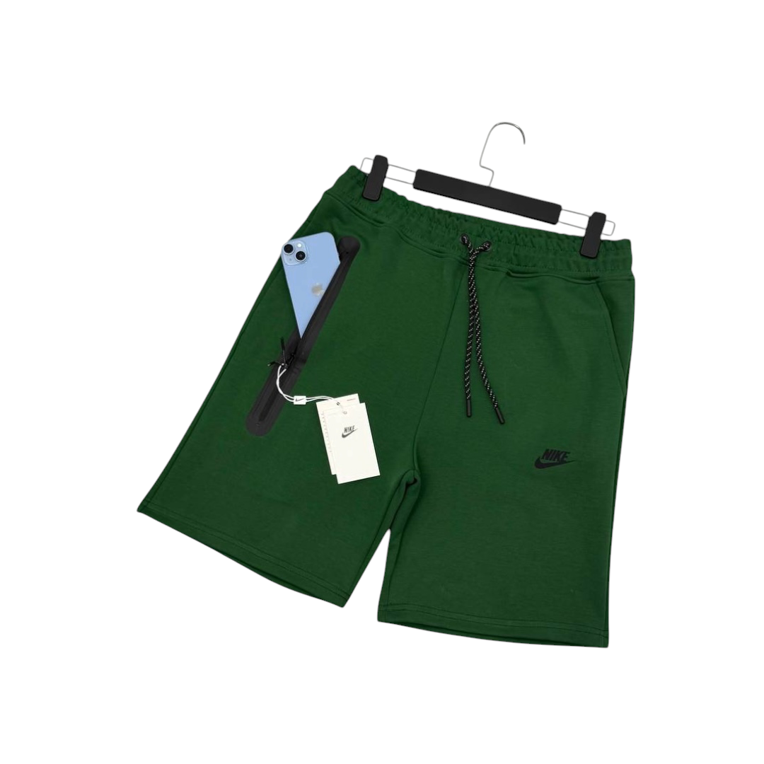 Nike Tech Fleece Şort 24